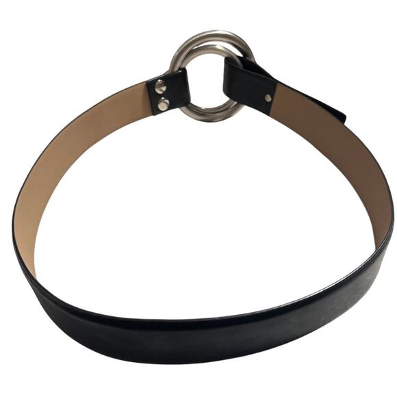 Black Leather Double Ring Circle Buckle Belt Size S/M 34" Max Length, 1.5" Wide - Picture 3 of 6